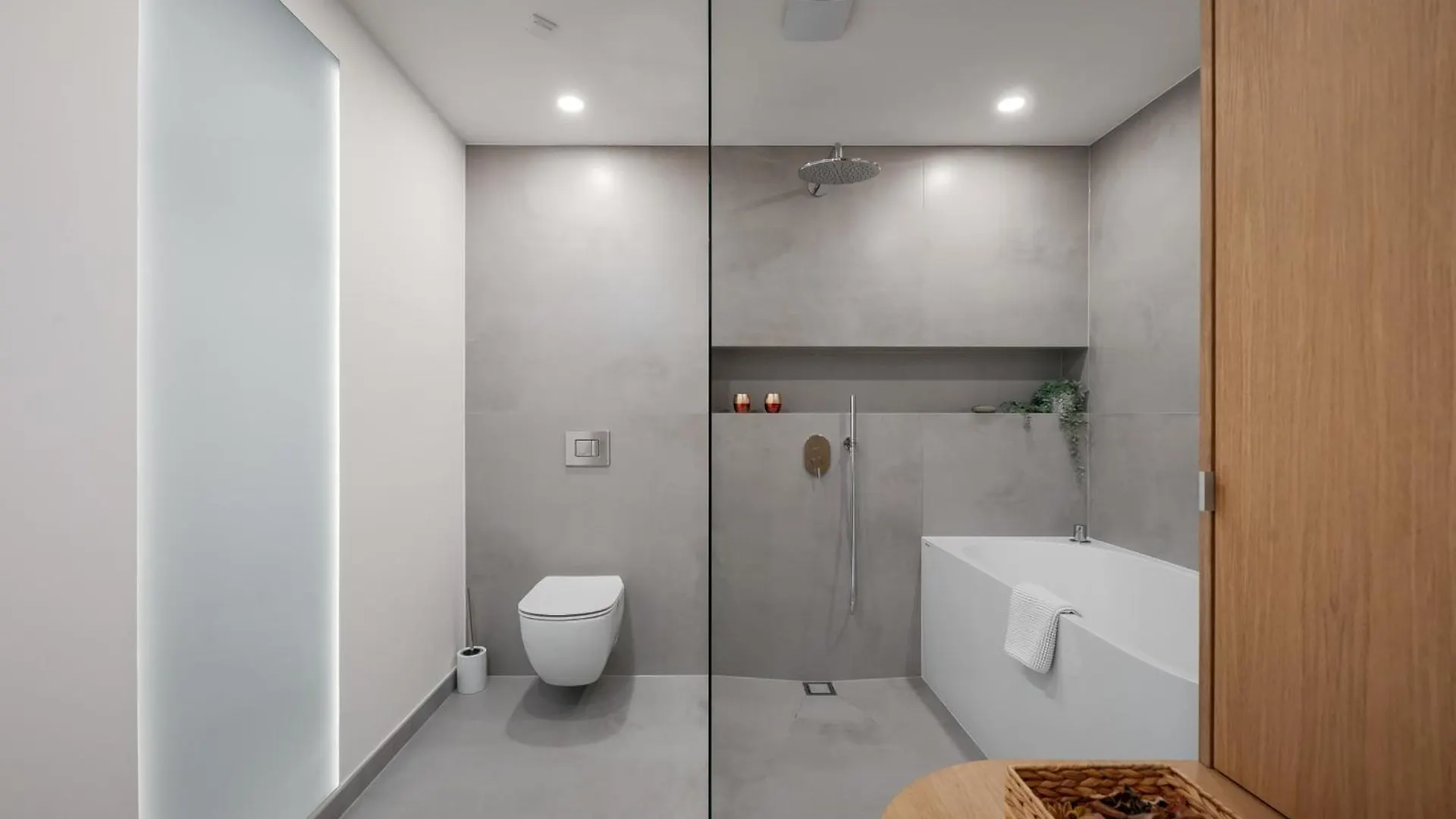Dot 3 Bdr Apartment With Tyn Cathedral View & Ac Prag Tschechische Republik